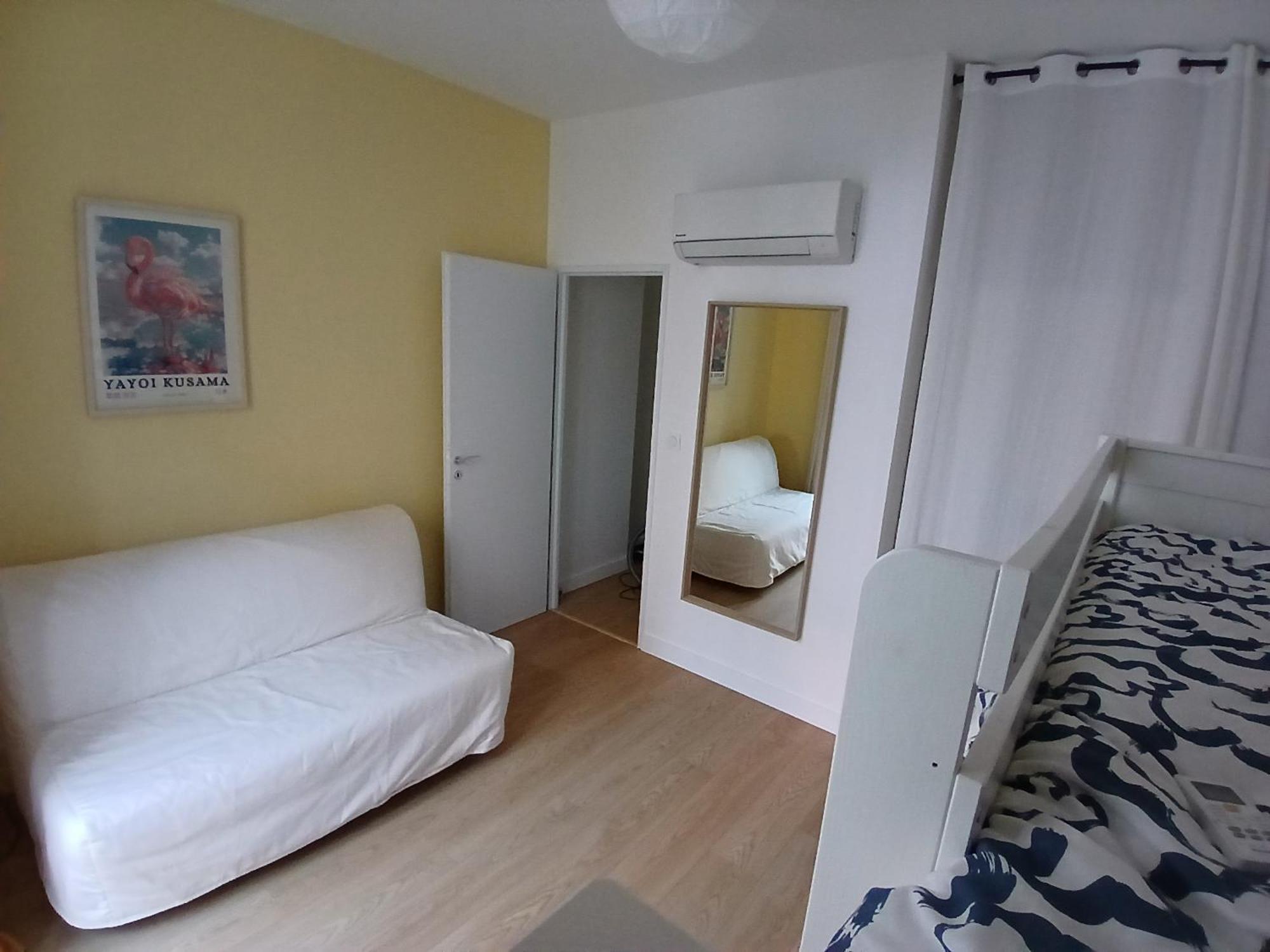 Beau 3 Pieces Climatise Vue Canal Idealement Situe Centre Ville Sete Exterior photo